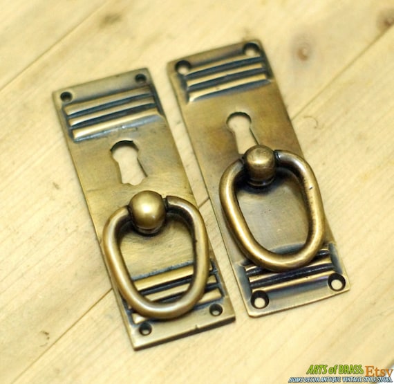 3.50" inches of 2 pcs Vintage Key Hole Handle Art Deco Colonial Antique Solid Brass Cabinet Key Hole Drawer Handle pulls M.004
