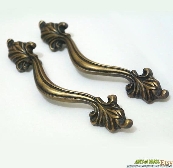 Lot of 2 pcs Victorians Royal Handle Drawer Pull Vintage ANTIQUE Solid Brass