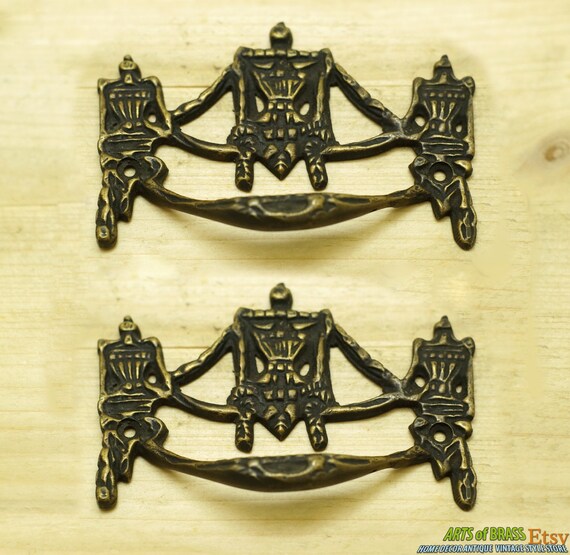 4.13" Lot of 2 pcs Vintage Victorian Royal Gate Antique Solid Brass Drawer Handle pulls