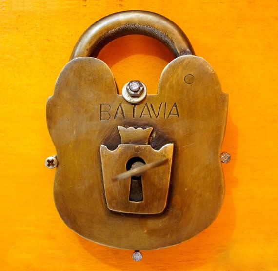 Big Old Solid Brass Working BATAVIA PADLOCK and Skeleton KEY Vintage Antique