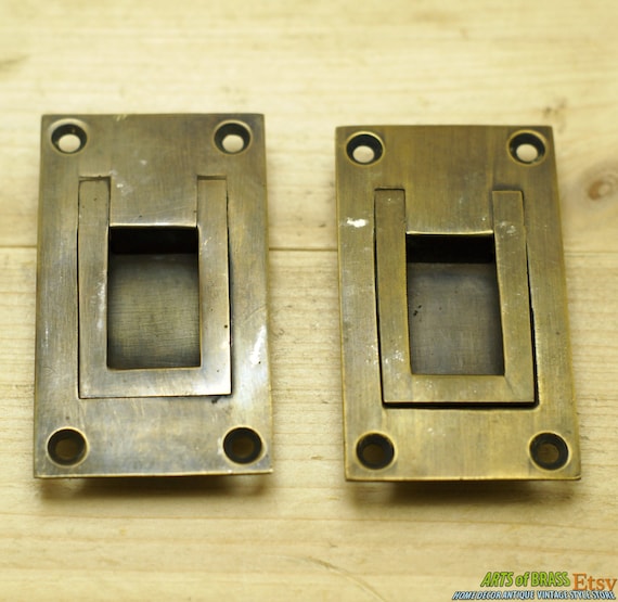 Lot of 2 pcs Vintage Solid Brass Flush Mount Ring Cabinet Door Drawer Handles