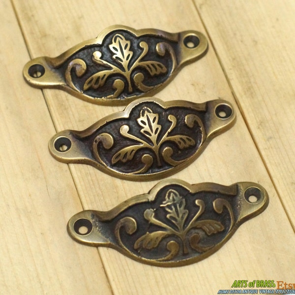 3.11" Lot of 3 pcs Vintage Victorian ORNATE BRASS BIN Pull Shell Handle Cabinet Drawer Pulls