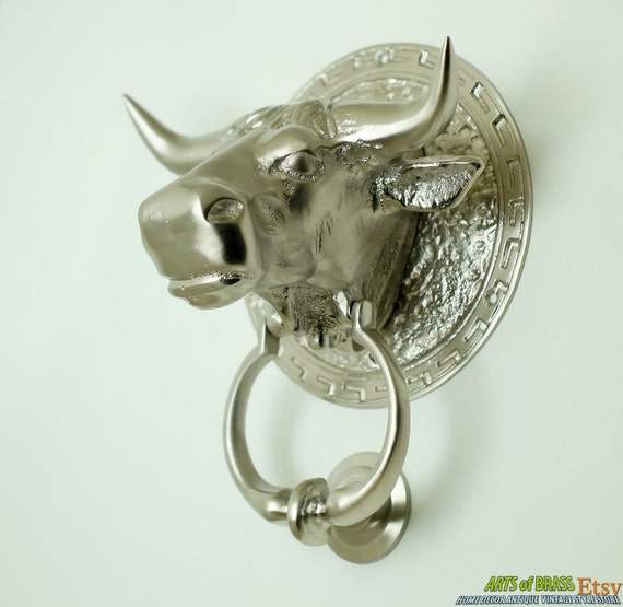 Chrome Finish 7.87" inches Vintage Large Big Buffalo Cow Bull Head Hunt Door Knocker Cast Solid Brass with Pull Ring Knocker Door Protector
