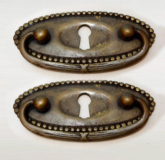 Lot of 2 pcs Vintage Oval OLD BROWN with Key Hole Solid Brass Cabinet Drawer Handle Pulls