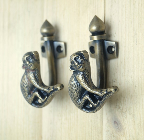 3.14" inches 2 pcs / Pair Vintage Forest Monkey Solid Brass Antique Hat Coat Strong Wall Mount HOOK Hanger JBL1357