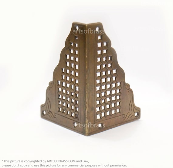 4.65" inches Lot of 4 pcs Vintage Big Decorative Retro Western Brass Trunk Corner Table / Box / Protector Guard T033