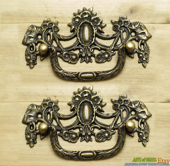 5.11" Lot of 2 pcs Vintage Solid Brass VICTORIAN Handle Antique Drawer Handle pulls