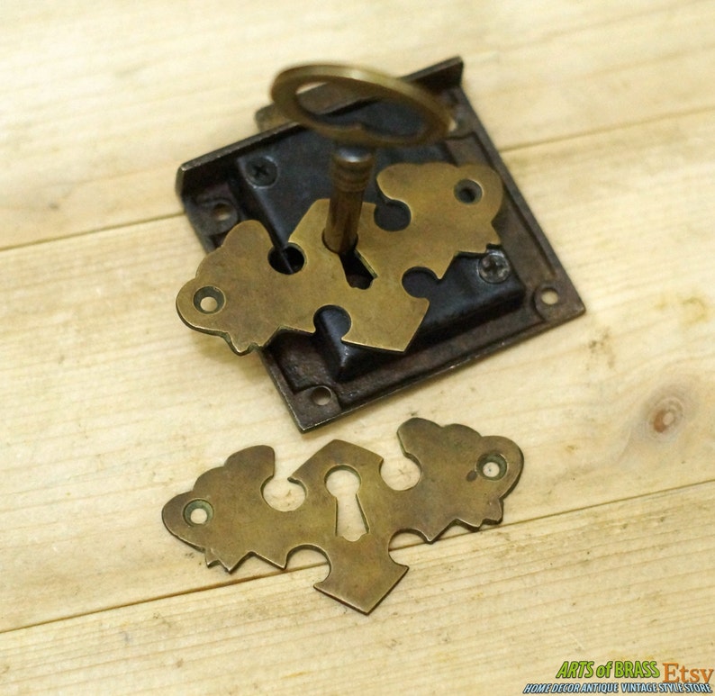 Set 2.63" Solid Brass Escutcheon WING Key Hole Plate with Key Lock and Antique SKELETON Key Vintage Decor R010 image 1