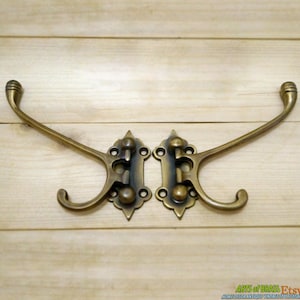 新品未使用４本セット！「アンティーク風・真鍮製ハンガー」ブラスハンガー♡ロココ 楽天市場】真鍮 ハンガー ブラス 装飾 豪華 重厚 とっておき