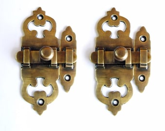 Lot of 2 pcs VICTORIA LATCH Box Slot Antique Vintage BRASS Cabinet Door Lock