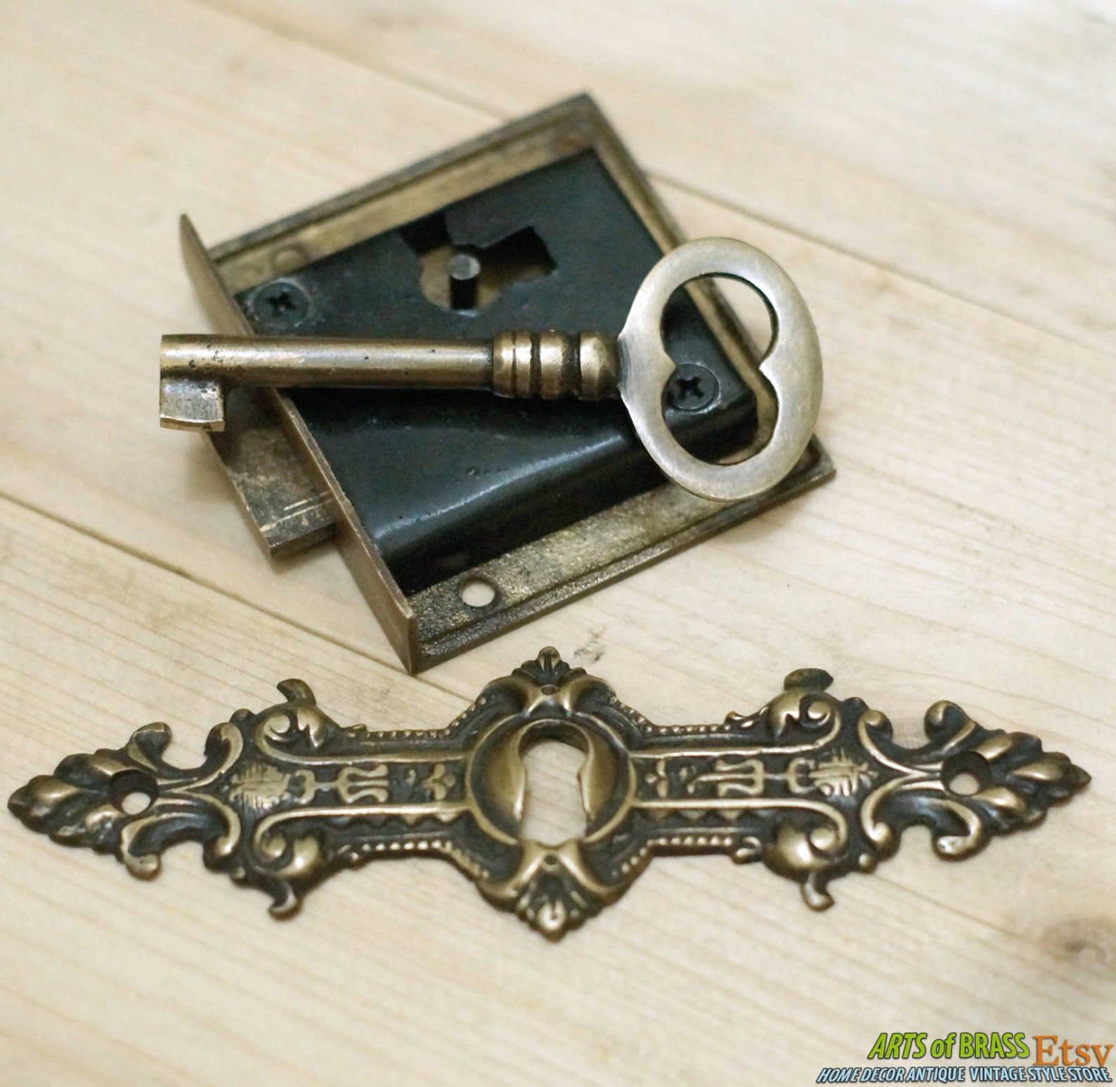 Set Antique Key Lock and SKELETON Keys With ANCIENT Vintage Etsy