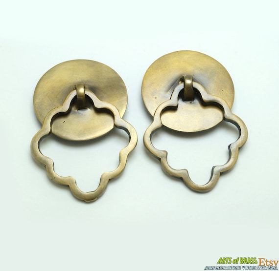3.77" inches Lot of 2 pcs Vintage Cottage Chic EARRING DROP Pull Artistic Cabinet Solid Brass Knob Drawer Pulls P053