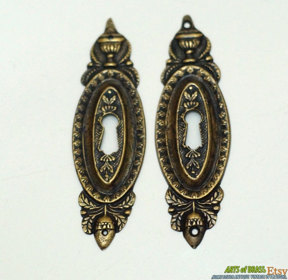 4.80" Lot of 2 pcs Vintage Victorian Garden Key Hole Solid Brass Antique Main Door Key Hole R106
