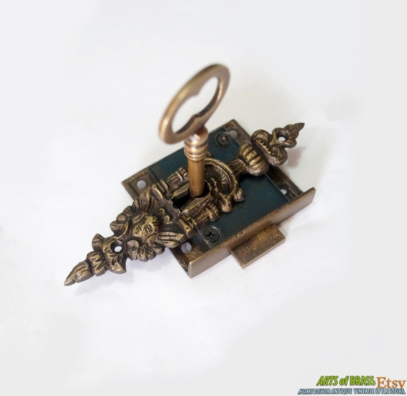 Set Key lock and SKELETON Keys with TOWER GATE Key Hole Antique Vintage Brass Decor