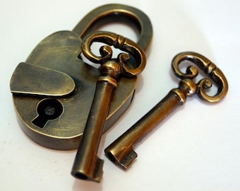 Set of Working Antique Vintage Brass OLD PADLOCK with SKELETON Key Lock Unused