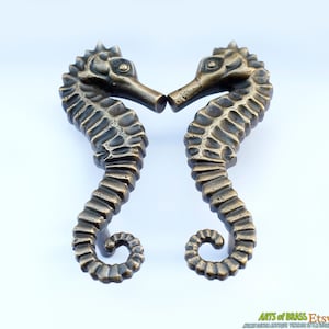 6.02&quot; inches Pair set Right & Left BIG SEAHORSE Cabinet handle Solid Brass KNOB antique Drawer Pull C142
