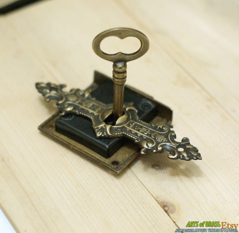 Set Antique Key Lock and SKELETON Keys With ANCIENT Vintage Etsy