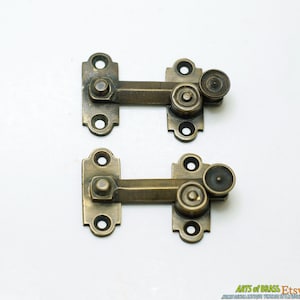 1.96&quot; inches Lot of 2 pcs Vintage BOX Door LATCH HOOK Solid Brass w062