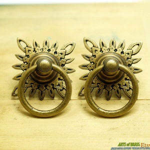 2.44 Inches Lot of 2 pcs Vintage Celestial Star Cabinet Solid Brass KNOB Drawer Handle Pulls