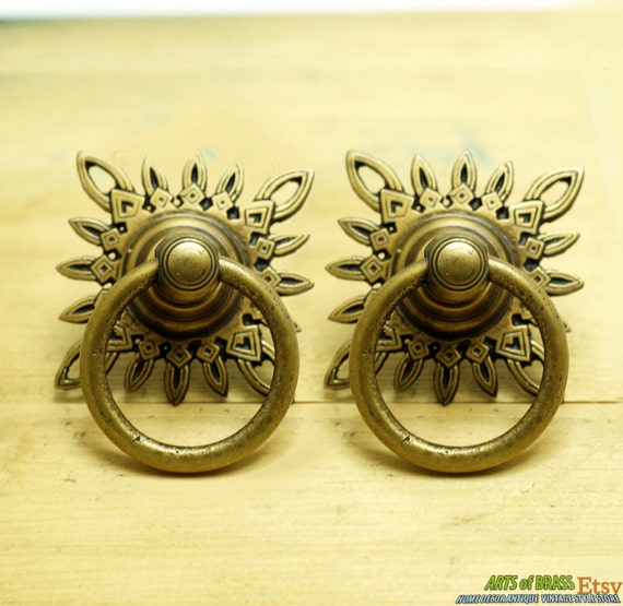 2.44 Inches Lot of 2 pcs Vintage Celestial Star Cabinet Solid Brass KNOB Drawer Handle Pulls