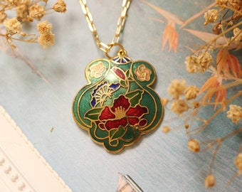 Vintage Cloisonné pendant | Peranakan | Unique | Ethnic jewelry | Handcrafted | Gold metalwork | Enamel | Birthday engagement gift