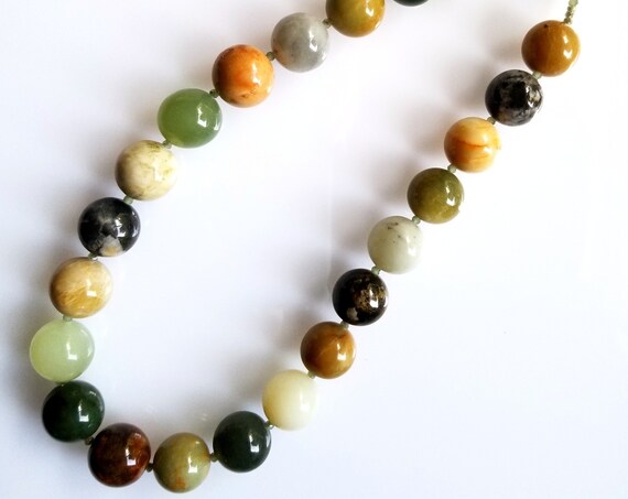 Jade Necklace, Antique New Jade Necklace, Green Necklace, Chunky Necklace, Statement Necklace