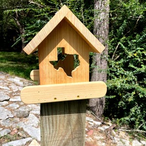 Cypress Texas Bird Feeder: Handcrafted Weatherproof Birdhouse