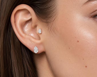 14K Gold Pear Lab Diamond Flat Back Earring, Tragus Piercing, Cartilage Stud, Helix Earring, Diamond Piercing, Pear Lobe Stud