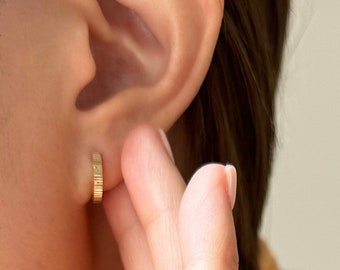14K gold Fluted cut Huggies // 14K solid gold Huggie Earrings  Click Hoop Earrings // Everyday Earrings // Gifts for her
