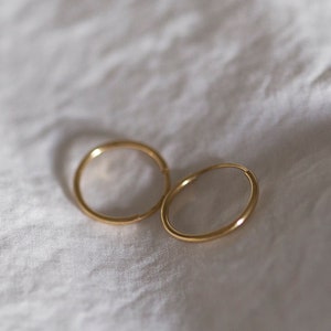 14K Gold Endlose Hoop Ohrringe // 14K solid Gold Creolen // Weiss Gold Große Hoops / Große Kreis Ohrringe // Geschenke für sie