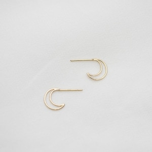 14k Solid Gold Crescent Moon Climbers • Moon Earrings • Simple gold Studs //  crescent moon Stud Earrings // 14k Solid by E&E Project