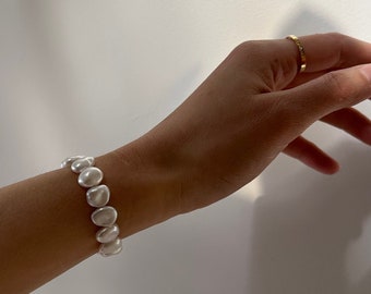 Organic pearl bracelet | oblique fresh water pearl bracelet