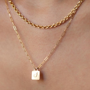 パーソナライズされたスクエアタグネックレス / ゴールドカスタム刻印チャームネックレス クリスマスギフト