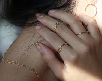 Ultimate dainty stacking rings // Midi rings // Everyday minimalist rings // Gift for her