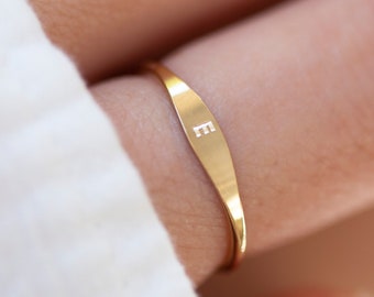 Tiny Signet Ring / Personalized Signet Ring / Gold filled Stacking Ring / Dainty Initial Ring