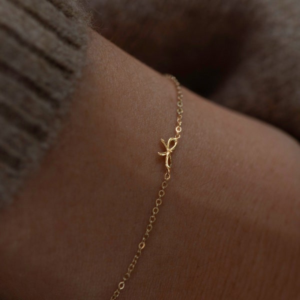 Braccialetto con fiocco mini 14k / Braccialetto con fiocco di nastro delicato in oro 14k / Braccialetto con fiocco minuscolo, regalo perfetto per lei