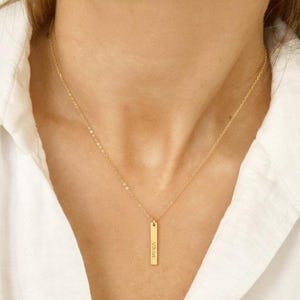 Winzige personalisierte Bar Halskette für Name, Datum, & Coordinate & etc. | Personalisierte Initial, Datum, Koordinaten Hochzeit Zierliche Halskette