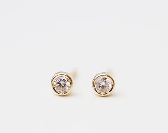14K Round CZ Diamond solitaire Stud Earrings / 14K Solid yellow gold studs Perfect Gift for her / Round CZ Stud Earrings in 14K solid Gold