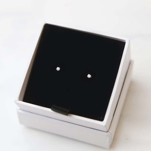 Tiny CZ Diamond Stud Earring / Simple silver stud earrings / silver earrings / everyday studs earrings/ Holiday stocking stuffer gift