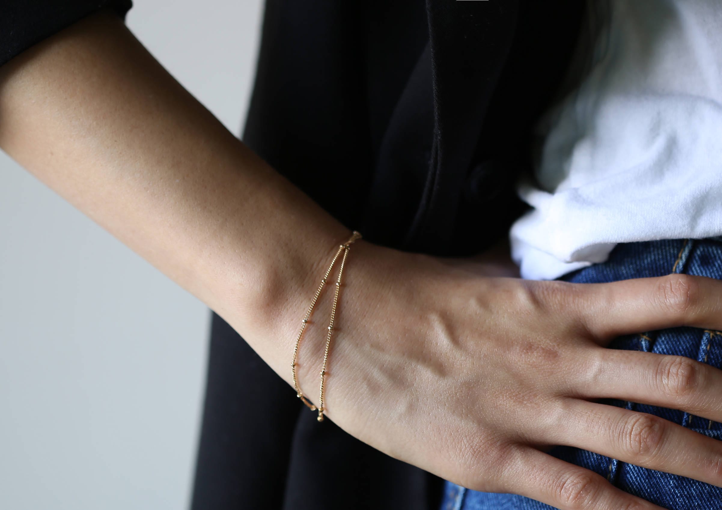 ブレスレット A BIT MOR Layer Chain Bracelet BKS422 Amazon.com: BUEMMR Delicate Bracelet 14K Gold Plated Layered