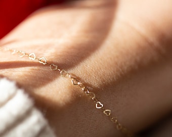 Mini Heart Link Chain Bracelet in 14k Gold filled / Valentines gift for her