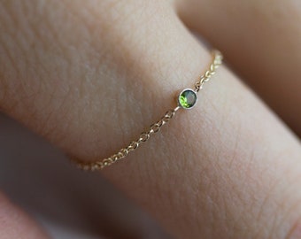 14k Gold Birthstone Chain ring // December birthstone // Gold mothers ring • Gift for Her