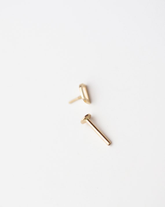 Boucles D'oreille Plume Cartilage - Conception Simple, Dos Plat Pour Conque, Marque Origami Jewels