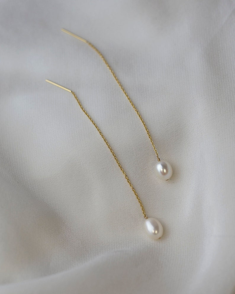 Fresh Water Pearl Dangle Threader Earring in 14k Gold // Etsy Australia