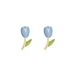 Tulip flower Enamel stud earrings / easter spring gift / Cute flower earrings image 3