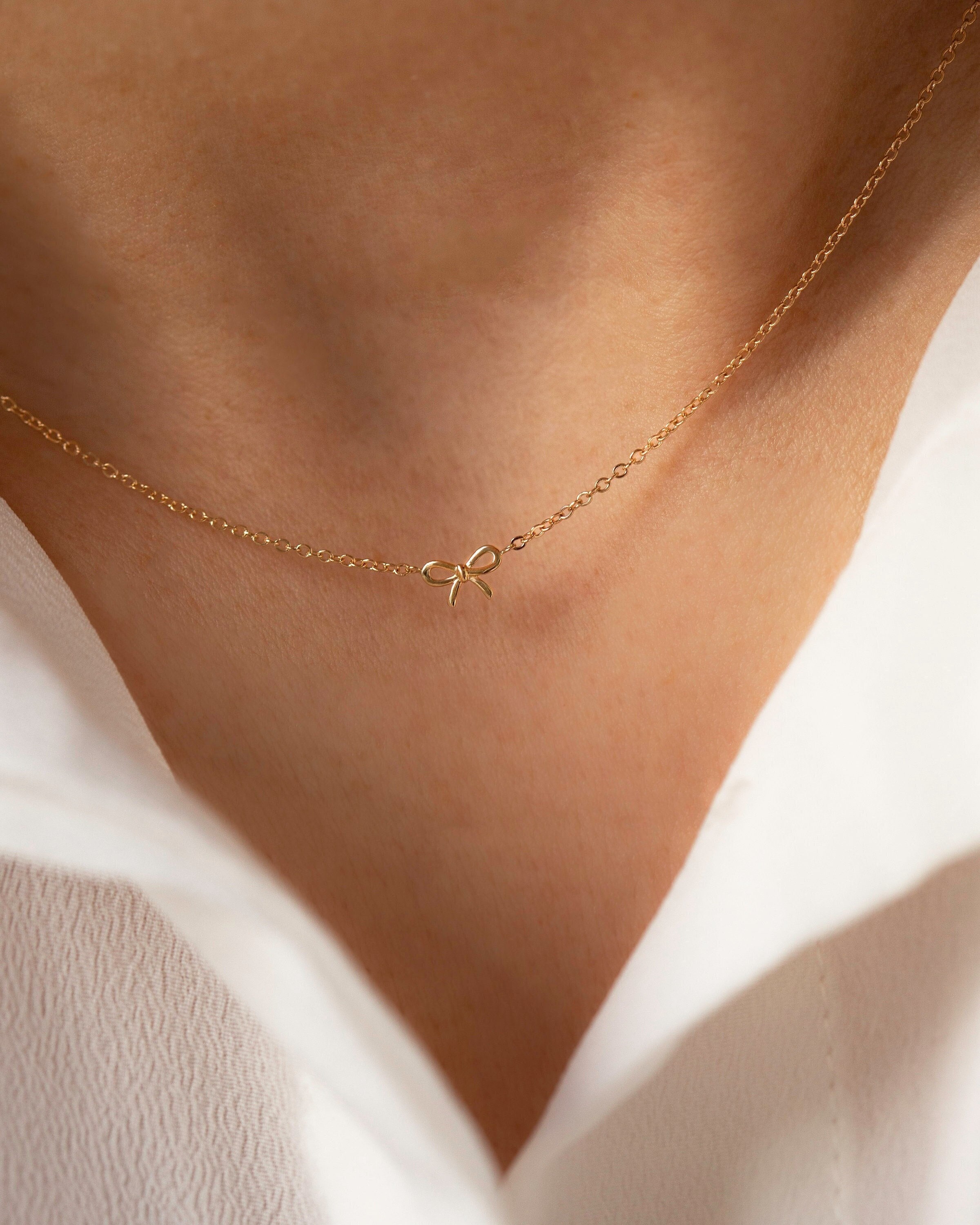 Collana con ciondolo a fiocco placcato oro 18 carati: stile semplice - Italia
