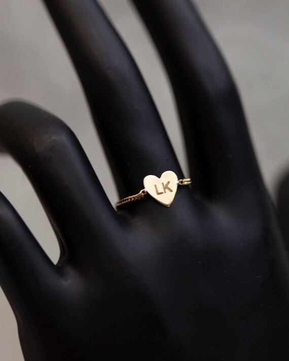人気ブランド【E and E Project】14K Little Heart Chainリング Little Heart Chain Ring – E&E PROJECT