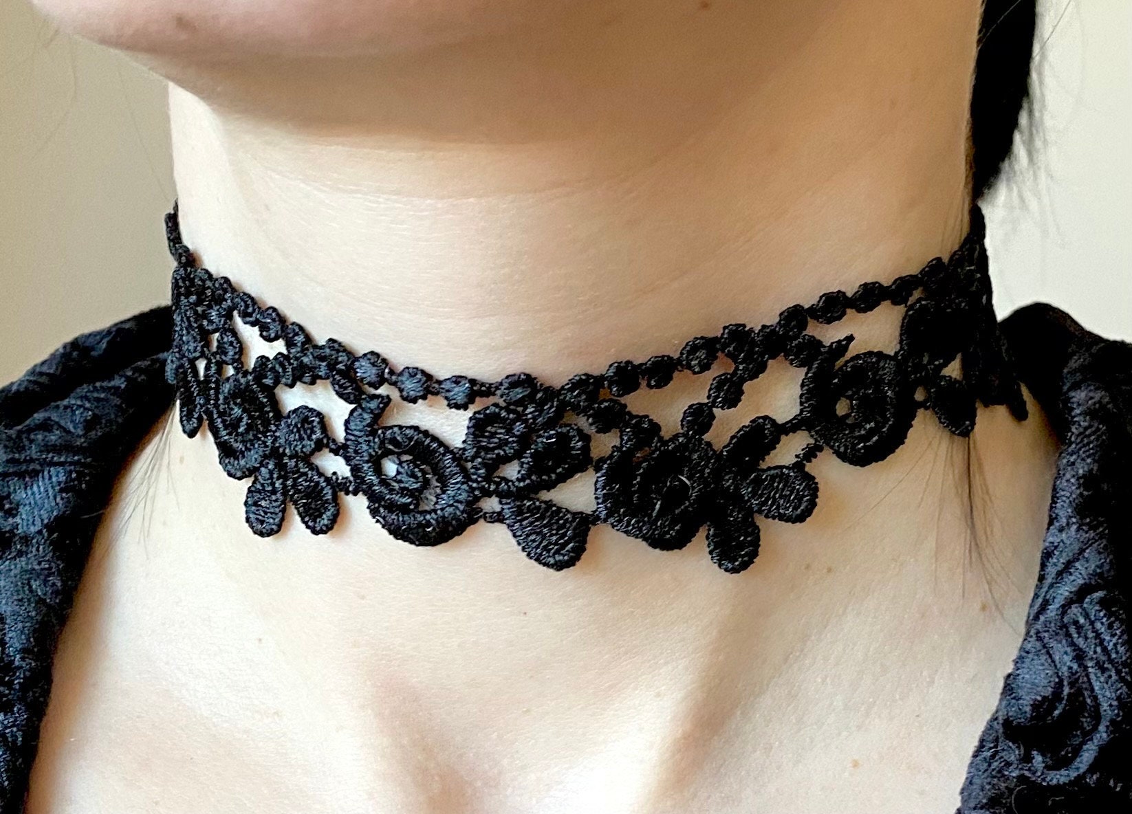 Black Lace Choker: Victorian Gothic Collar Necklace - Etsy