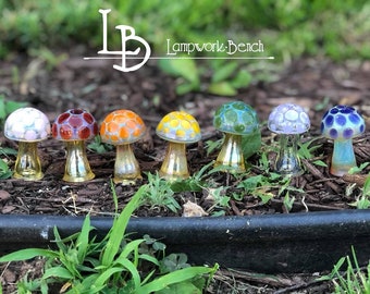 Fairy Core Borosilicate Glass MINI Mushroom Ornament Glass Ornament Fungus Fairy Garden Nature Glass Gifts Cottage core Decor