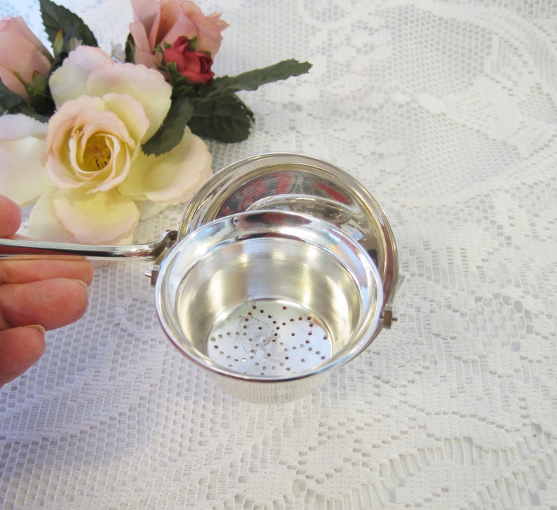 French Silver Plated Tilting Tea Strainer  Ercuis Art Nouveau image 0